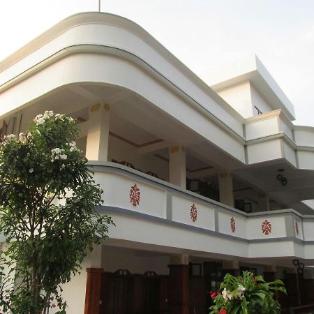 Seawin Beach Resort Varkala Exterior photo