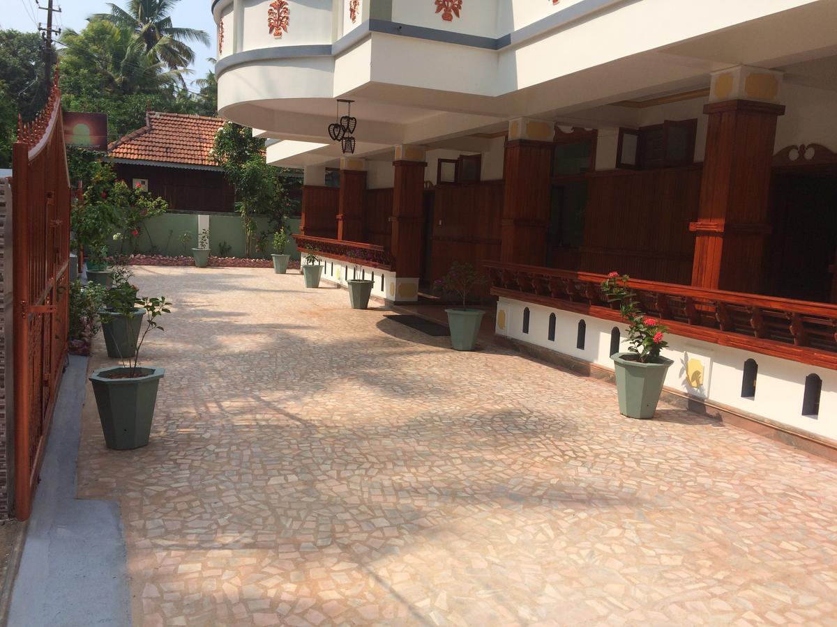 Seawin Beach Resort Varkala Exterior photo