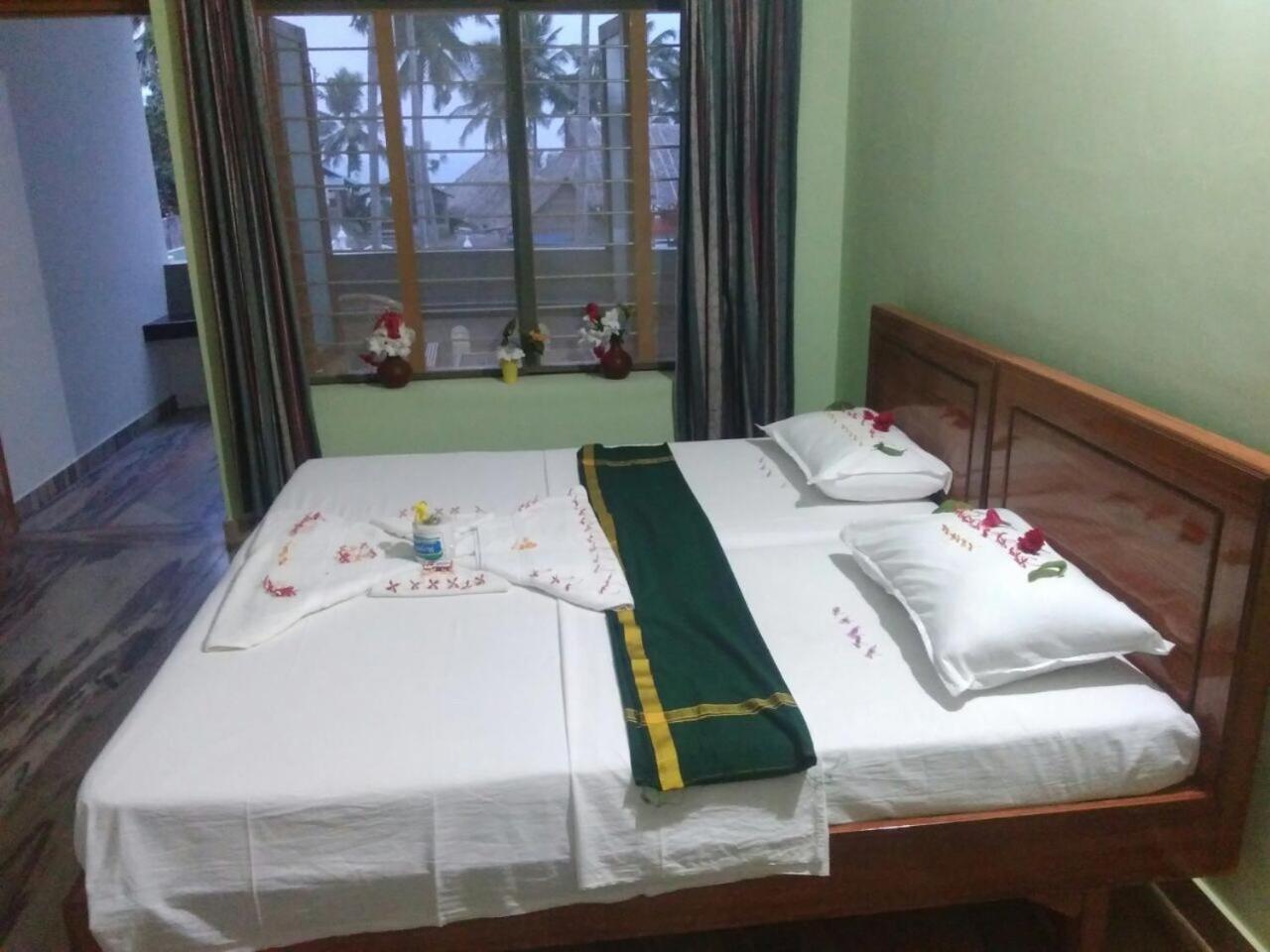 Seawin Beach Resort Varkala Exterior photo